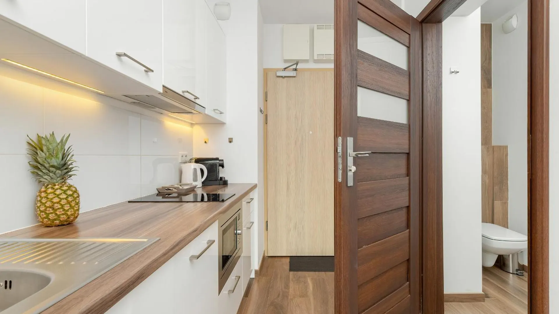Apartment Cztery Oceany Studio For 4 Guests With Balcony & Parking Gdansk By Noclegi Renters